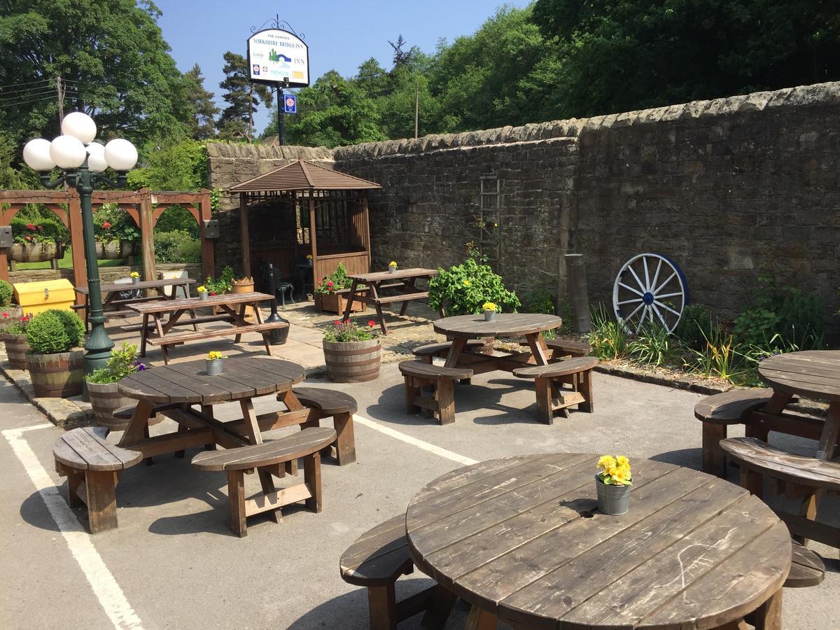 Yorkshire Bridge Inn Bamford Exterior foto